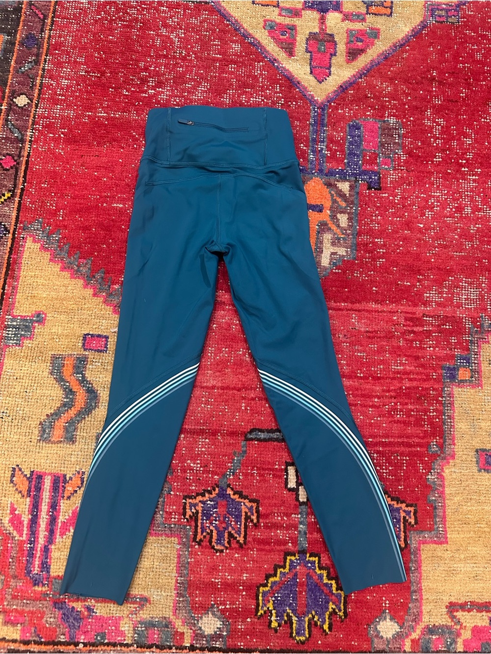 LULULEMON leggings teal with rainbow sz 2 - worn once - Picture 8 of 11
